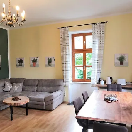 Apartment Ferienappartment Zum Gruenen Hirsch *