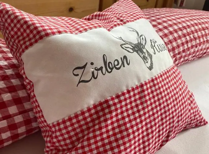 Ferienappartment Zum Gruenen Hirsch Apartmán *