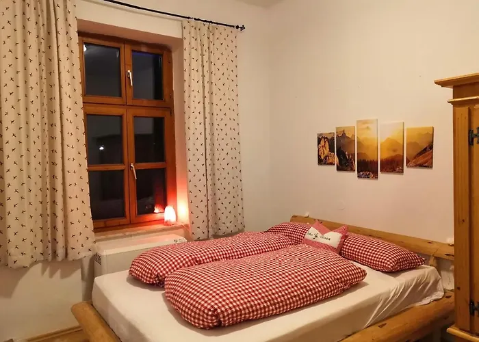 Ferienappartment Zum Gruenen Hirsch דירה באד אישל