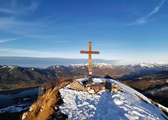 Ferienappartment Zum Gruenen Hirsch דירה *